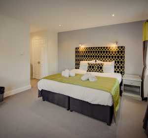 Wedding accommodation vaulty manor plenty of rooms for all your guests